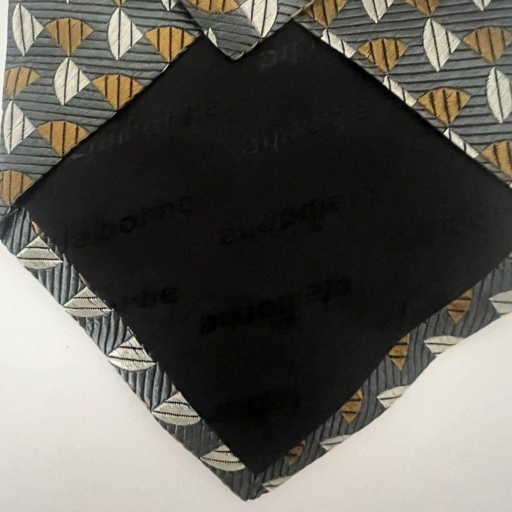 Claiborne 100%‎ Silk Designer Tie Gray Geometric Business Casual Retro Necktie - Picture 7 of 9